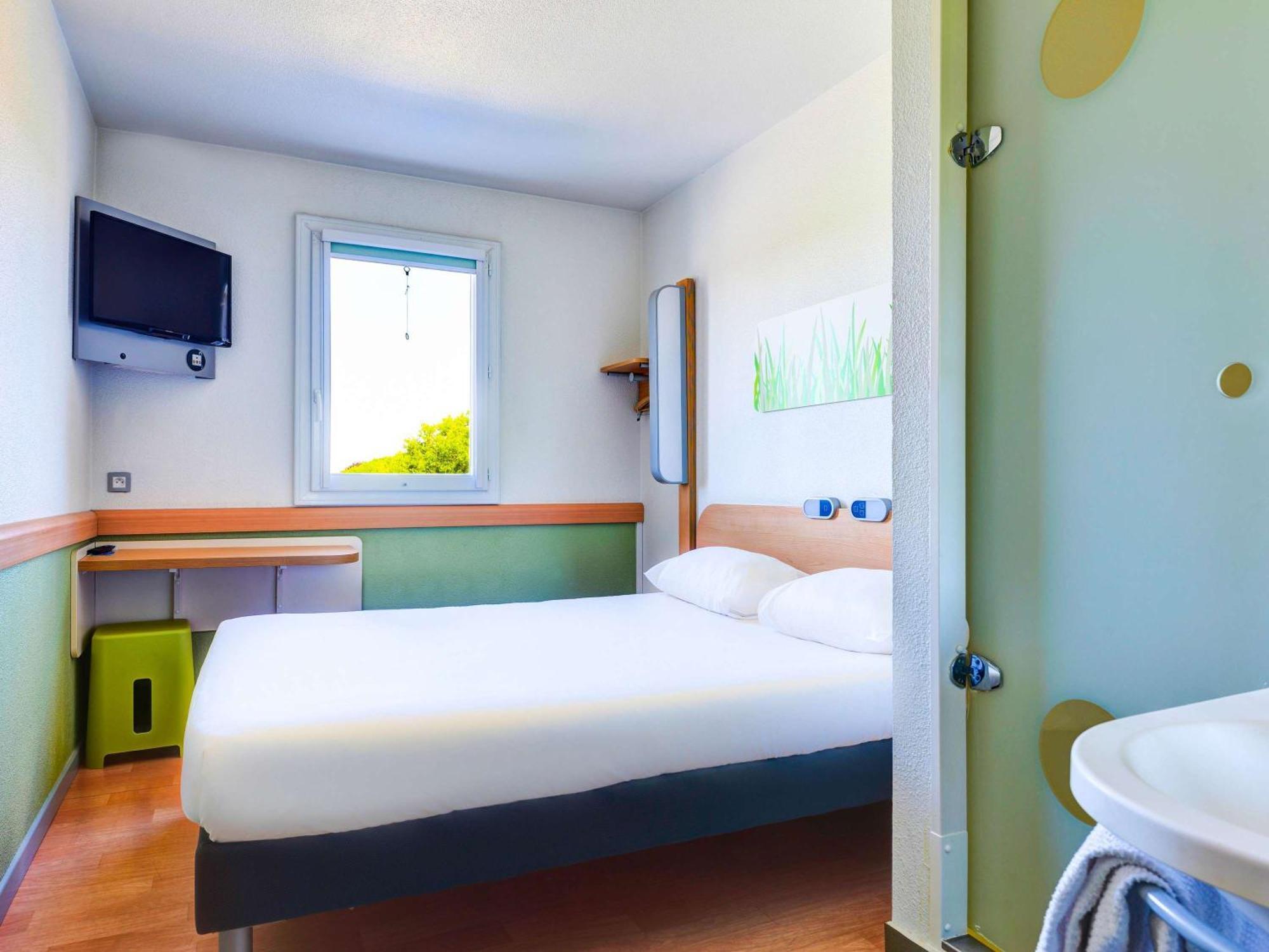 Ibis Budget Orly Chevilly Tram 7 Витри сюр Сен Екстериор снимка