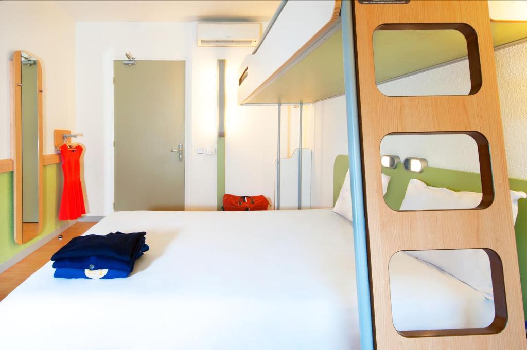 Ibis Budget Orly Chevilly Tram 7 Витри сюр Сен Стая снимка
