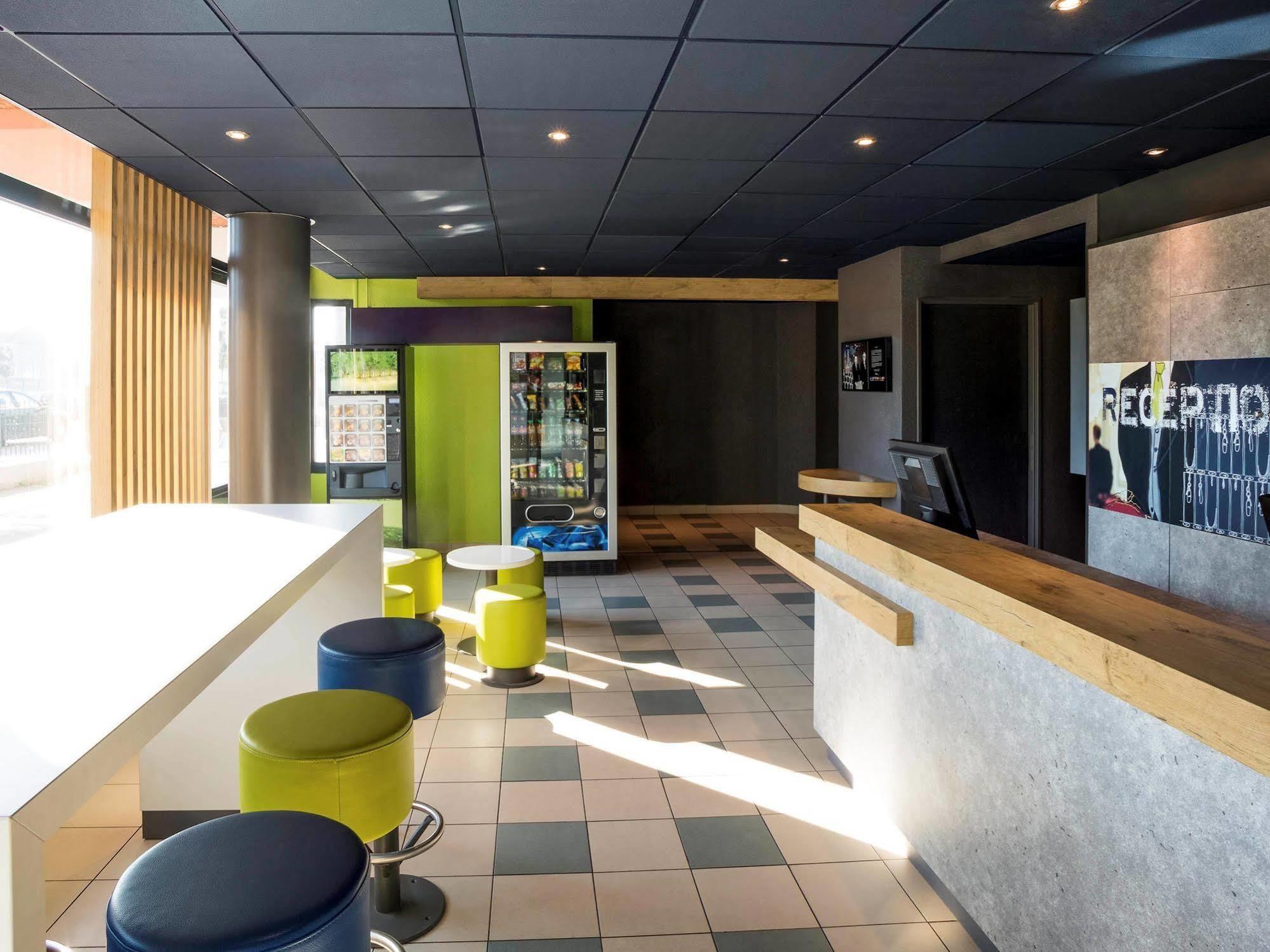 Ibis Budget Orly Chevilly Tram 7 Витри сюр Сен Екстериор снимка